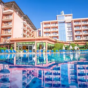 Izola Paradise 4* Napospart