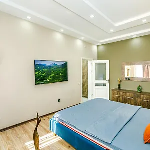 Little Gem In The Old - One Bedroom Апартаменты