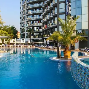 Smartline Meridian 4* Napospart